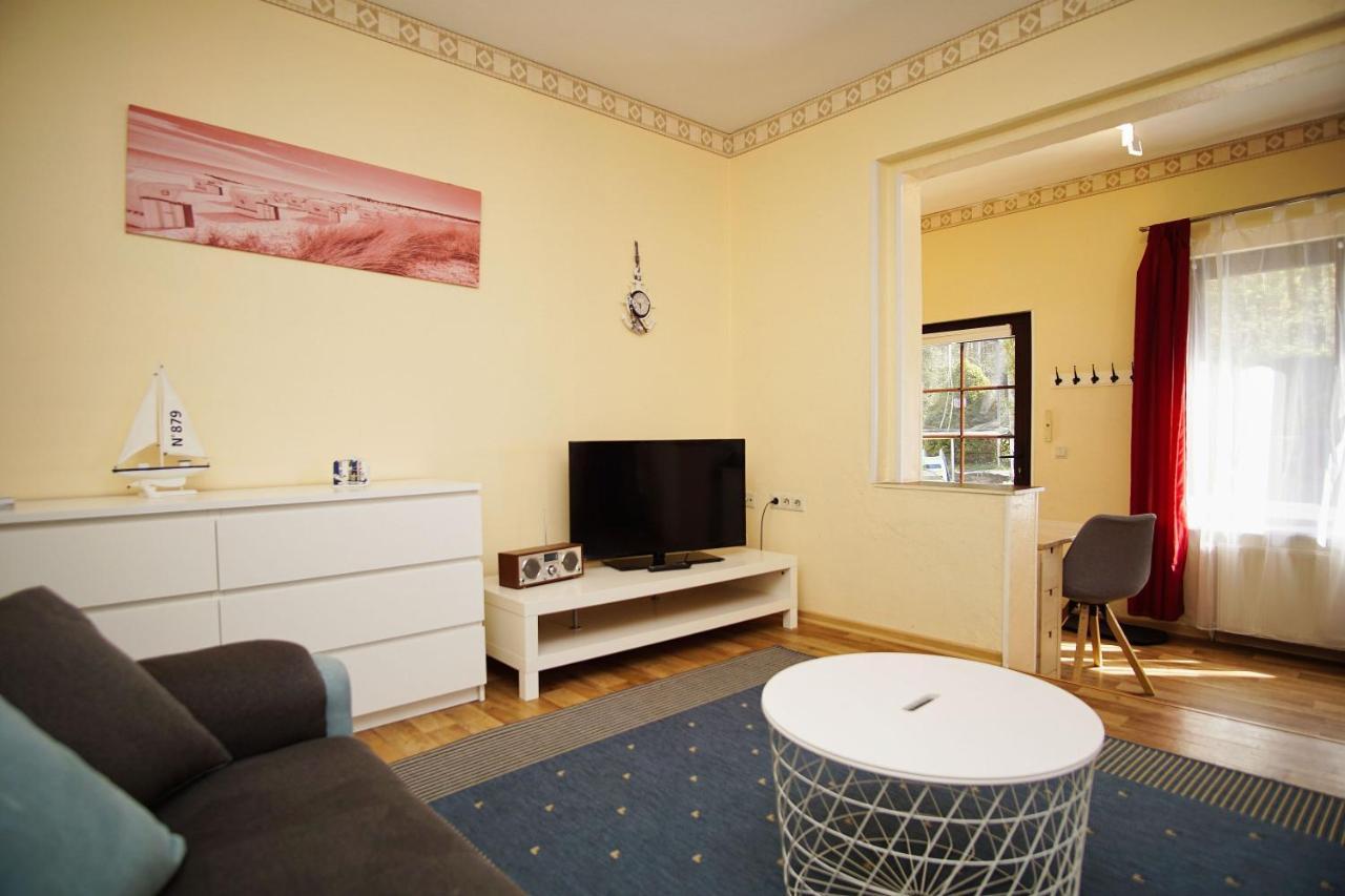 Ferienhus Baabe Fewo 01 Terrasse, Sauna- Und Schwimmbadnutzung Im Ahoi Sellin Extérieur photo