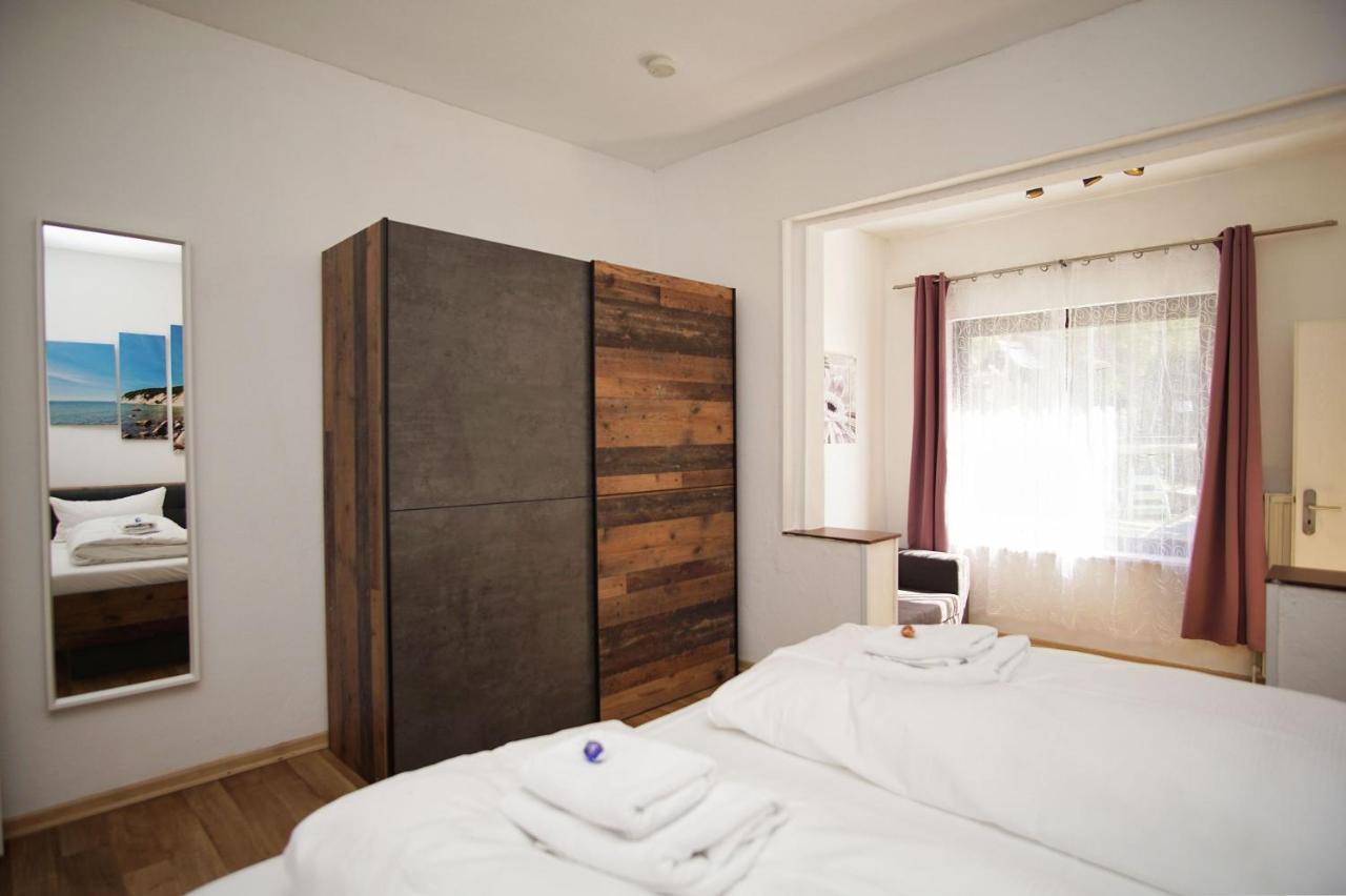 Ferienhus Baabe Fewo 01 Terrasse, Sauna- Und Schwimmbadnutzung Im Ahoi Sellin Extérieur photo