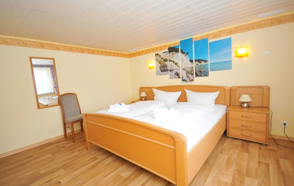 Ferienhus Baabe Fewo 01 Terrasse, Sauna- Und Schwimmbadnutzung Im Ahoi Sellin Extérieur photo
