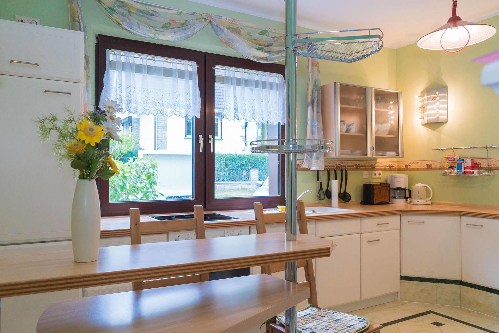Ferienhus Baabe Fewo 01 Terrasse, Sauna- Und Schwimmbadnutzung Im Ahoi Sellin Extérieur photo